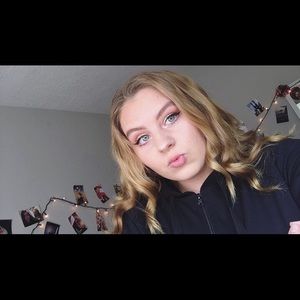 Meet your Posher, Jocelyn